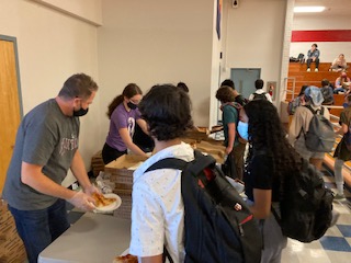 PPA kicks off year with a pizza party